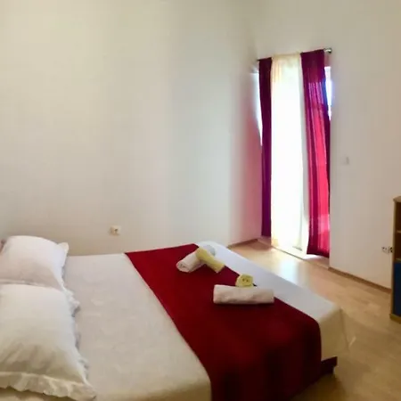 Apartment Morango Podstrana