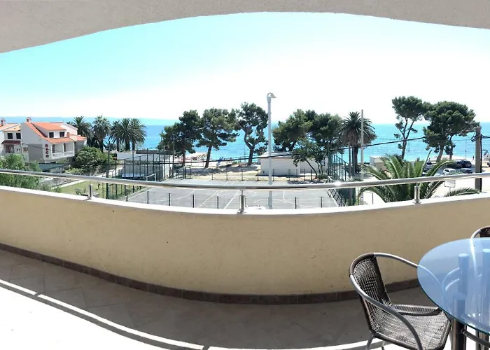 Morango Apartament Podstrana