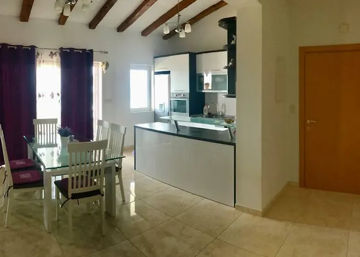 Morango Apartament Podstrana